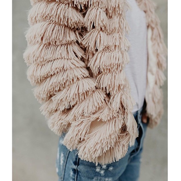 ❄️HP❄️Open Front Faux Fur Coat - Picture 5 of 16